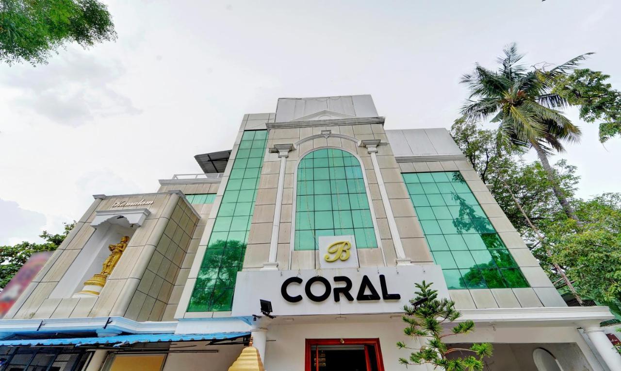 Treebo B Coral, 2 Km From Promenade Beach Hotel Pondicherry Bagian luar foto
