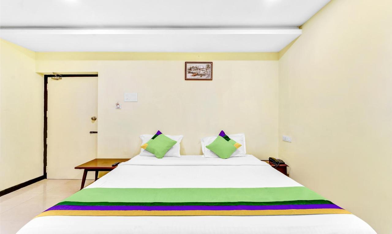 Treebo B Coral, 2 Km From Promenade Beach Hotel Pondicherry Bagian luar foto