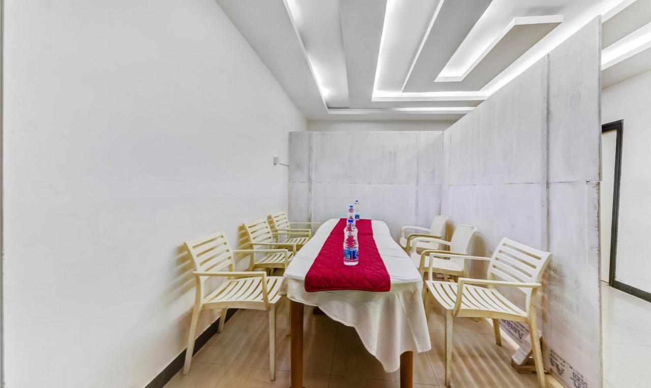 Treebo B Coral, 2 Km From Promenade Beach Hotel Pondicherry Bagian luar foto