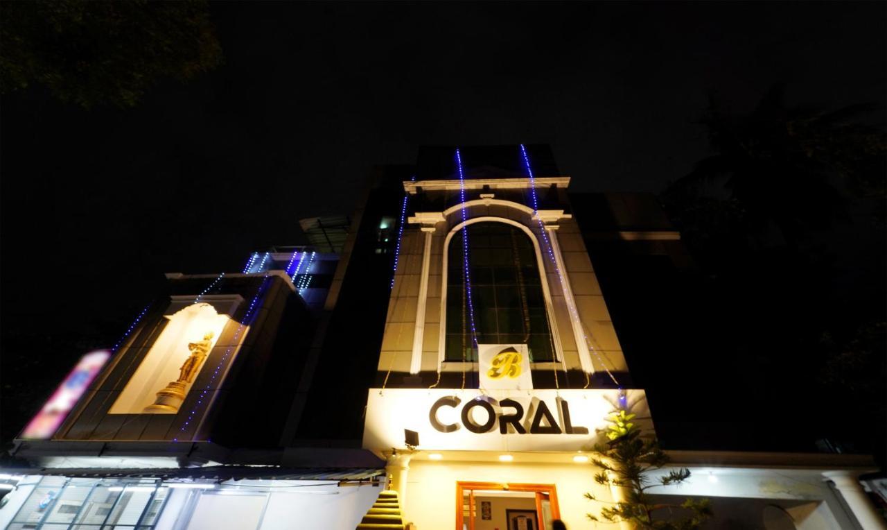 Treebo B Coral, 2 Km From Promenade Beach Hotel Pondicherry Bagian luar foto