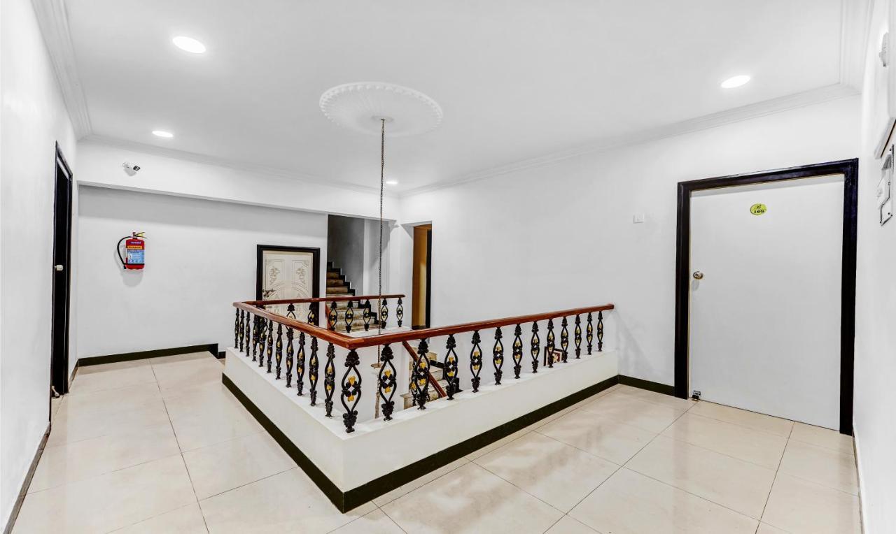 Treebo B Coral, 2 Km From Promenade Beach Hotel Pondicherry Bagian luar foto
